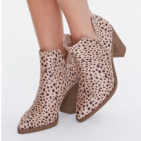 . Forever 21 Cheetah Pointed Heeled Ankle Booties - Picture 2 of 16